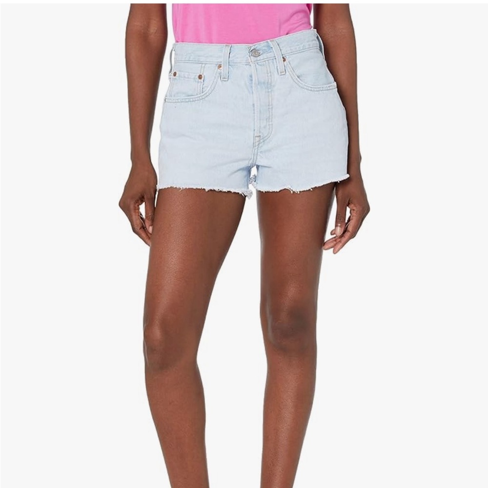 Women’s Levi 501 shorts